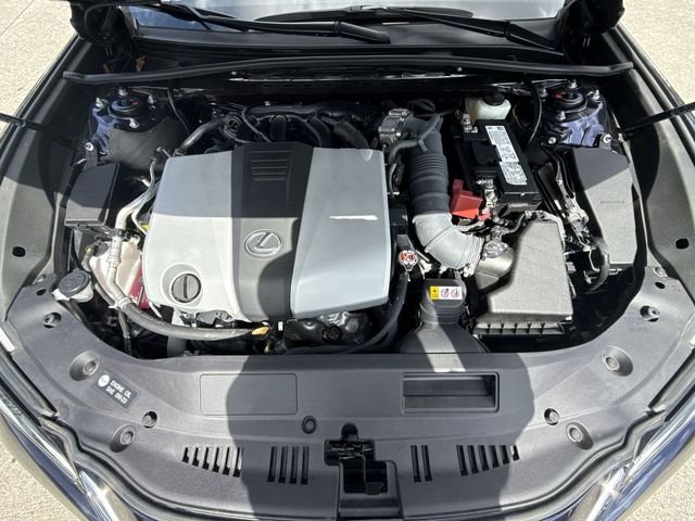 2025 Lexus ES 350 - Photo 27