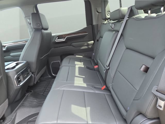 New 2026 Onyx Black GMC Elevation image 26