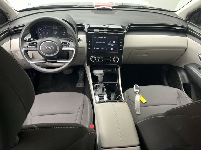 Used 2022 Portofino Gray Hyundai SEL image 4