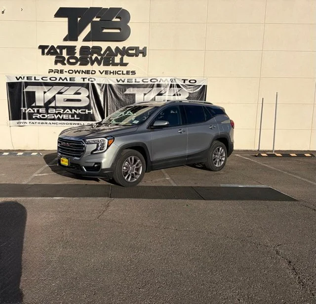 2024 GMC Terrain SLT AWD's photo