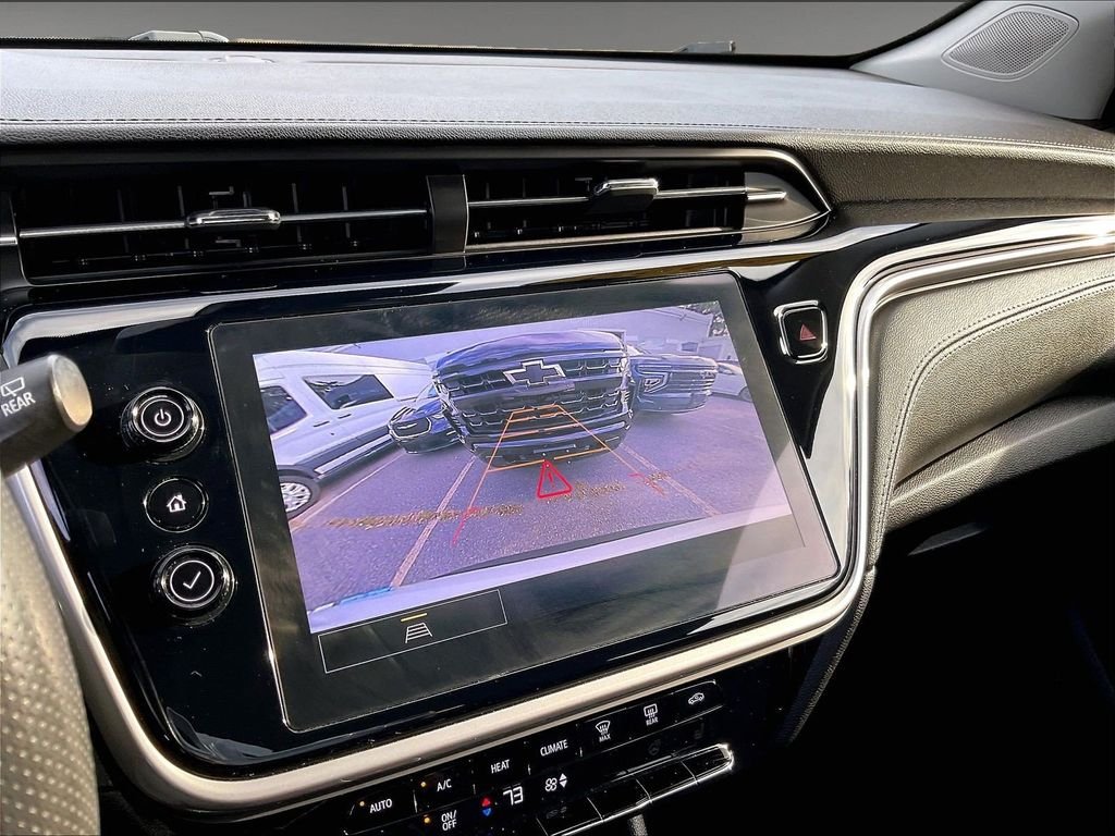 Used 2022 White Chevrolet LT image 19