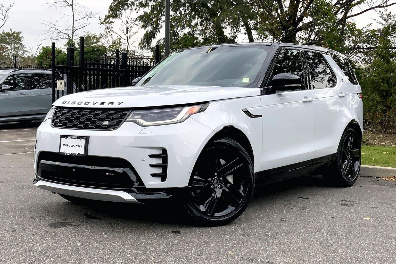 2023 Land Rover Discovery