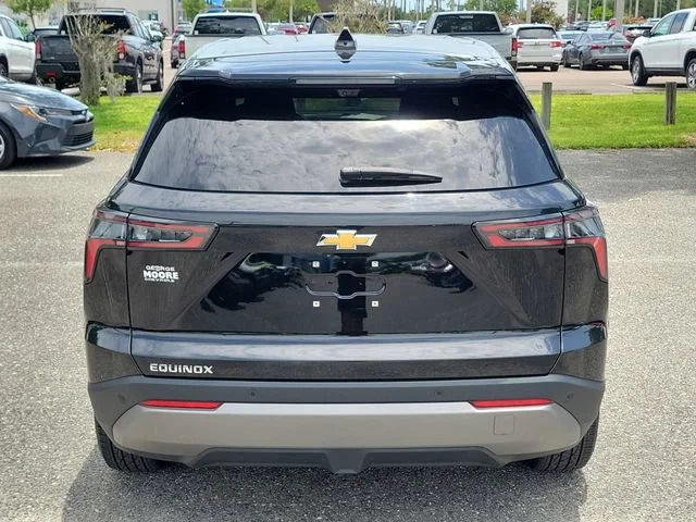 2025 Chevrolet Equinox LT - Photo 9