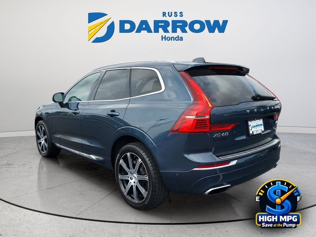Used 2021 Blue Volvo T5 Inscription image 3