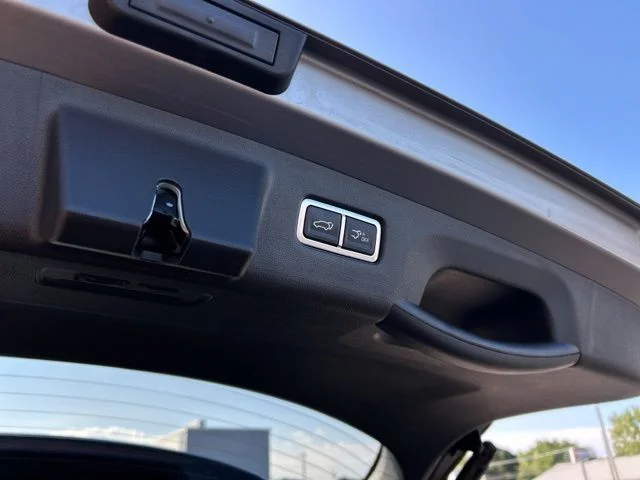 Used 2025 Steel Gray Kia EX image 14