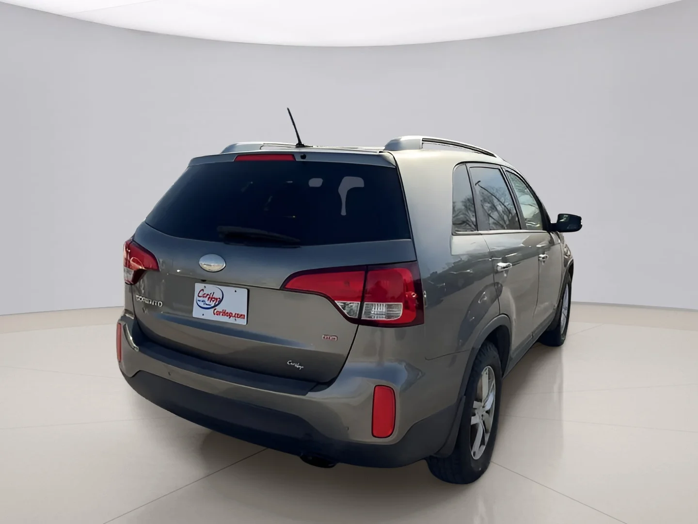 Used 2015 Gray Kia LX V6 AWD image 9
