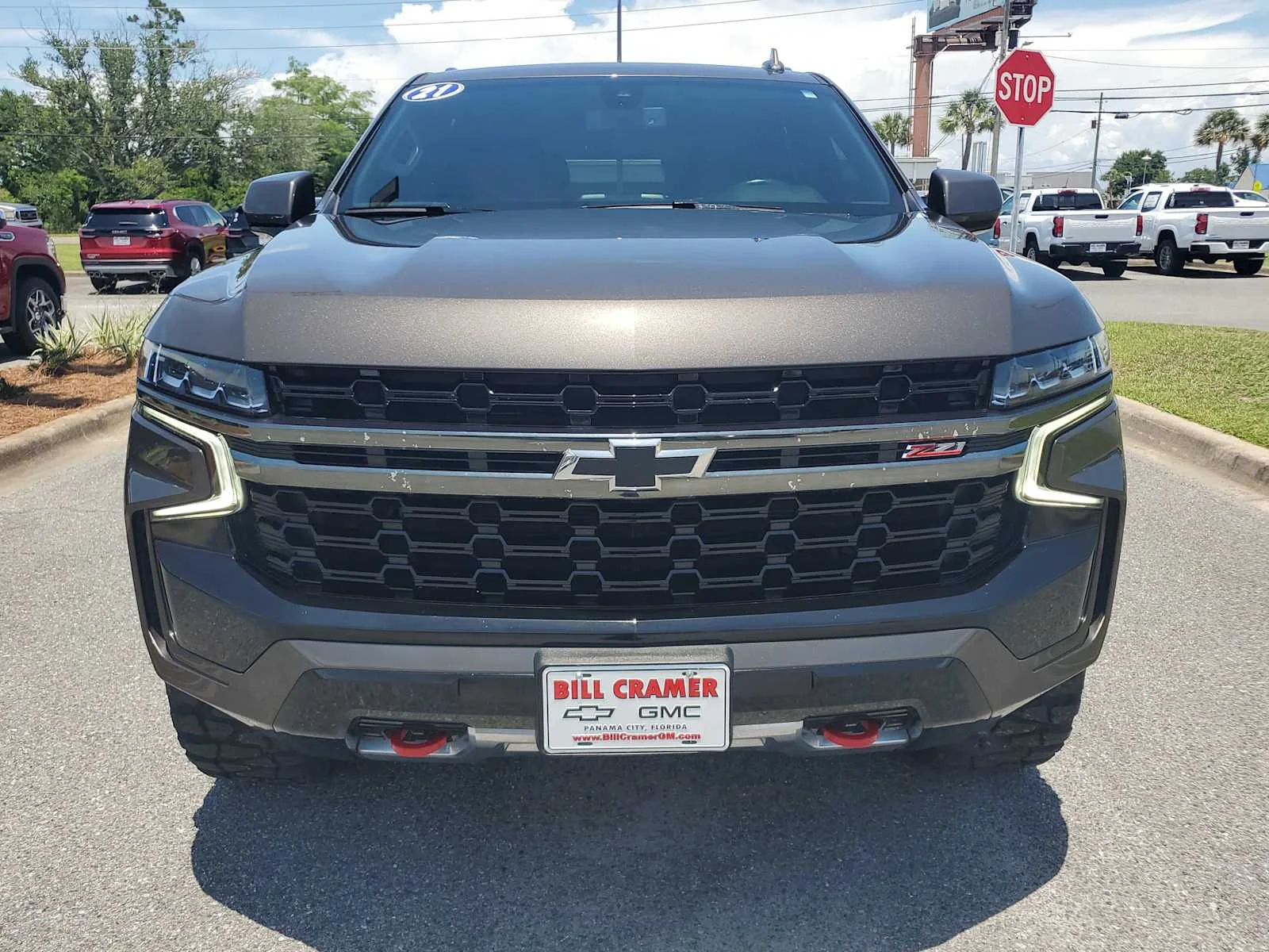 Used 2021 GRAYWOOD METALLIC Chevrolet Z71 image 9