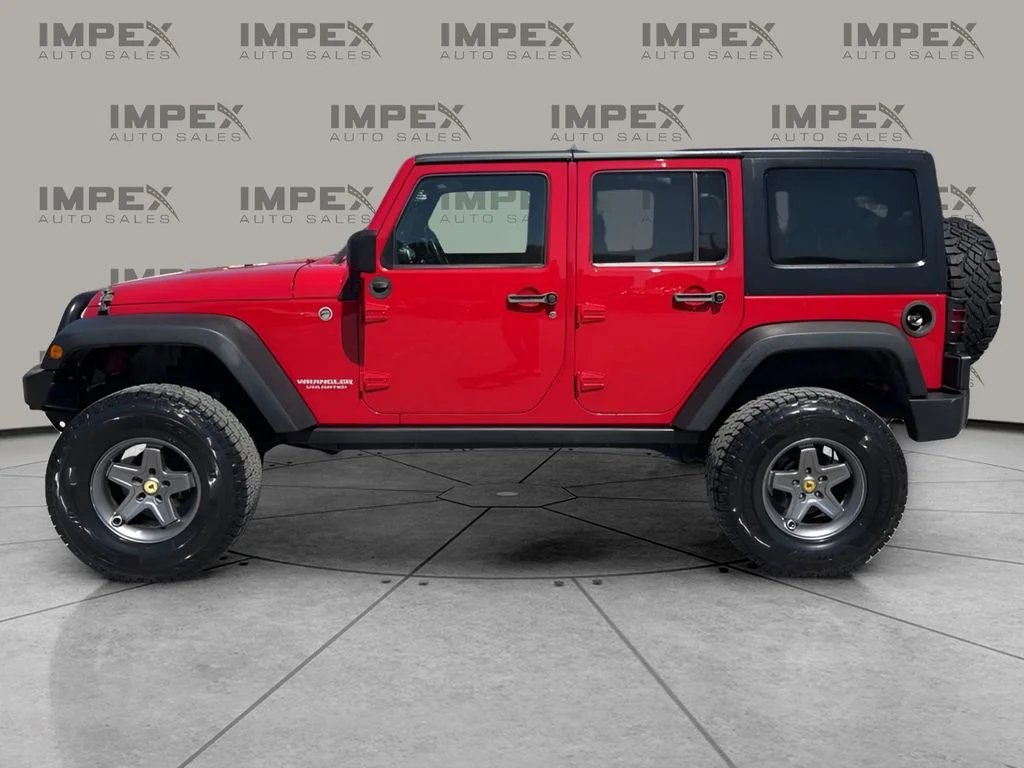 Used 2012 Red Jeep Unlimited Rubicon image 2