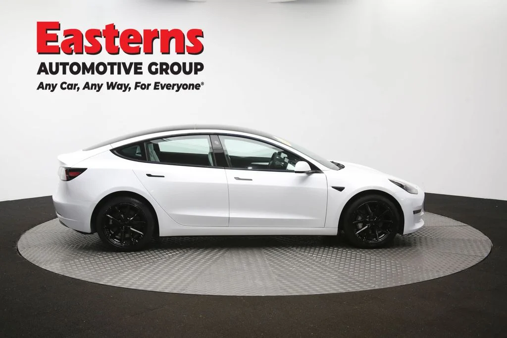 Used 2023 White Tesla Base image 39