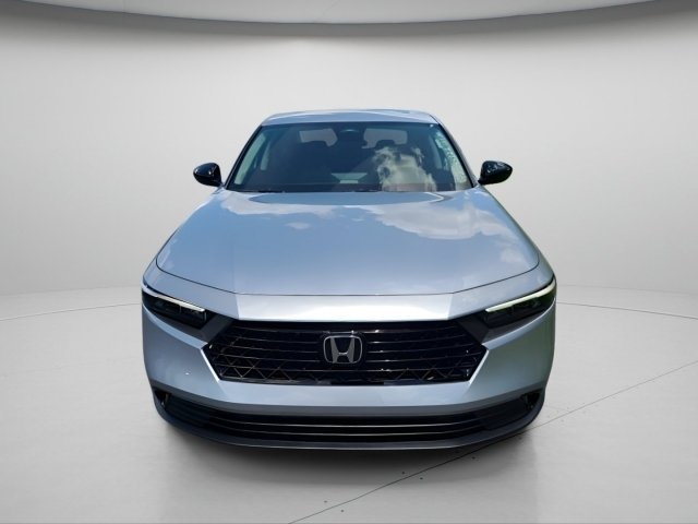 New 2026 Solar Silver Metallic Honda SE image 2