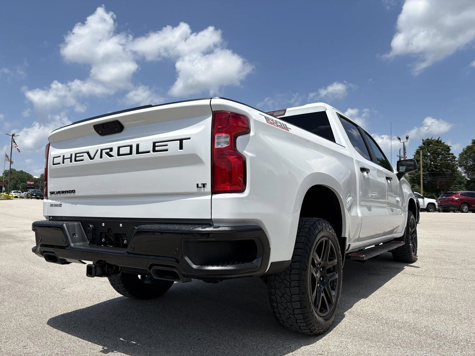 Used 2021 Summit White Chevrolet LT Trail Boss image 22