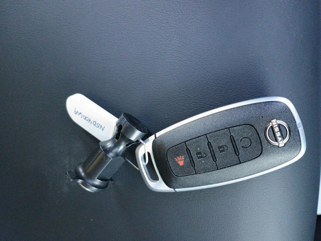 2025 Nissan Armada SV - Photo 30