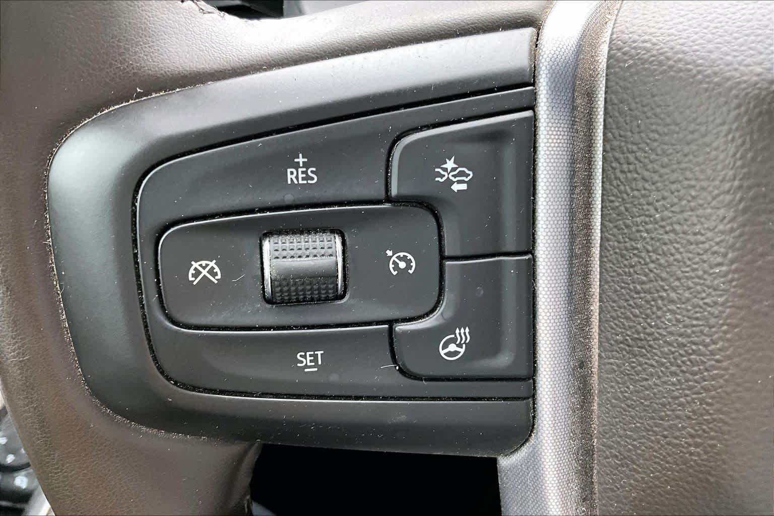 Used 2023 Titanium Rush Metallic GMC SLT image 20