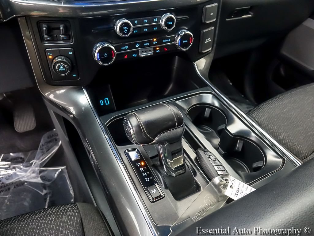 Used 2023 Blue Ford XLT image 18