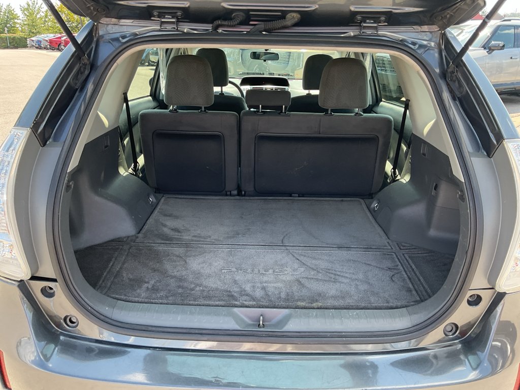 Used 2014 Magnetic Gray Metallic Toyota Two image 17