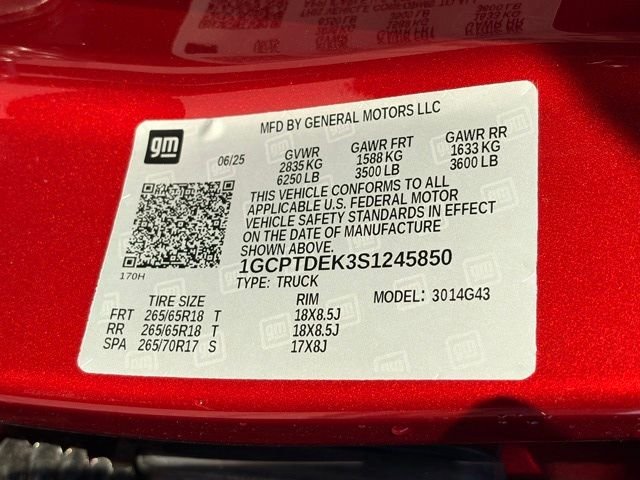 Certified Used 2025 Red Chevrolet Z71 image 35
