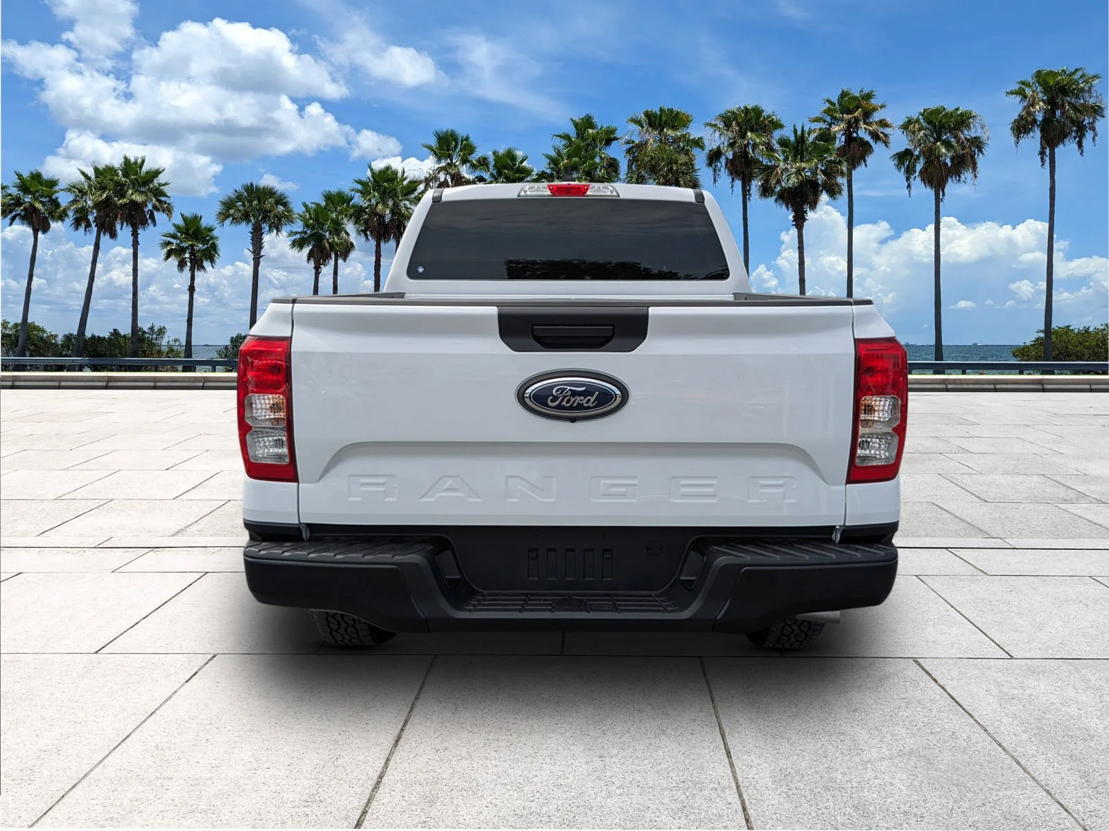 New 2026 Oxford White Ford XL image 6