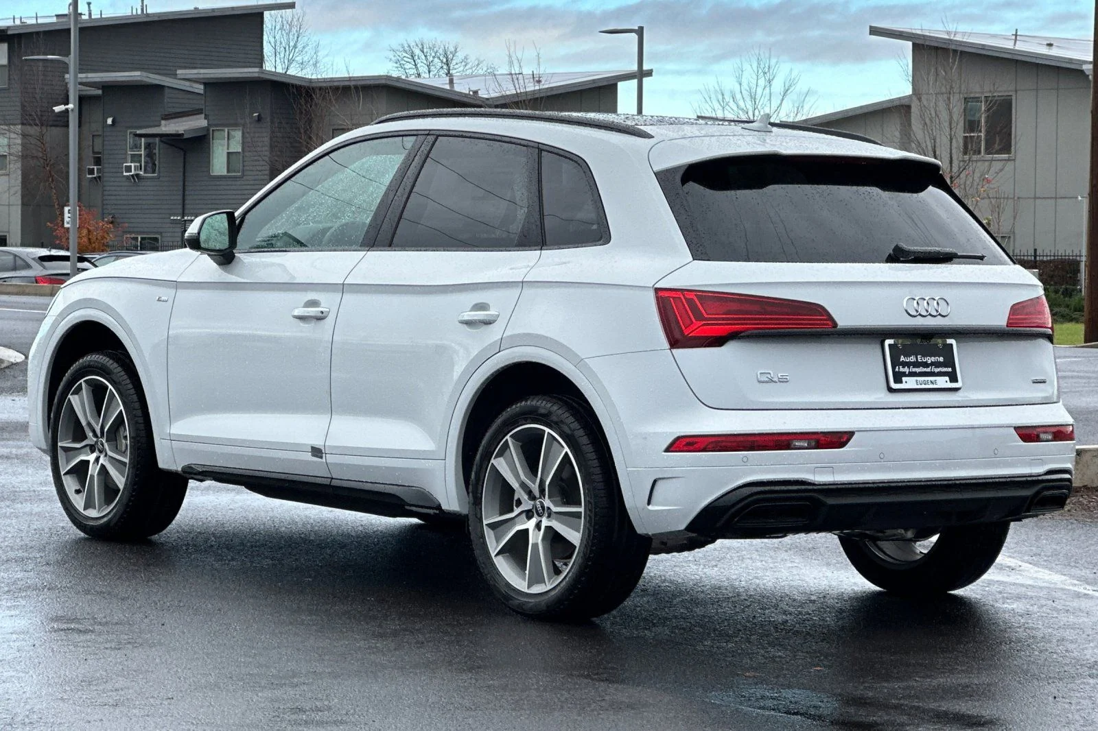 Used 2025 White Audi 45 S line Premium image 5