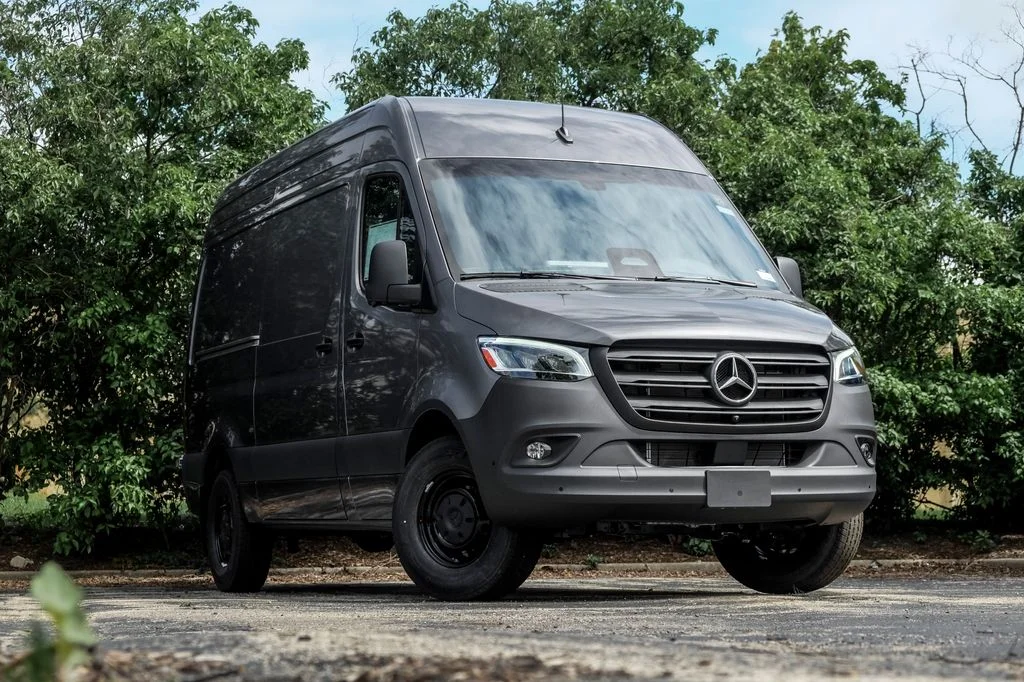 2026 Mercedes-Benz Sprinter 2500 144 WB's photo