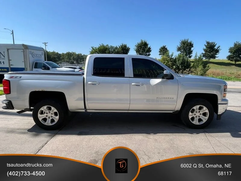 Used 2015 Silver Chevrolet Z71 LT Pickup 4D 5 3/4 ft image 8