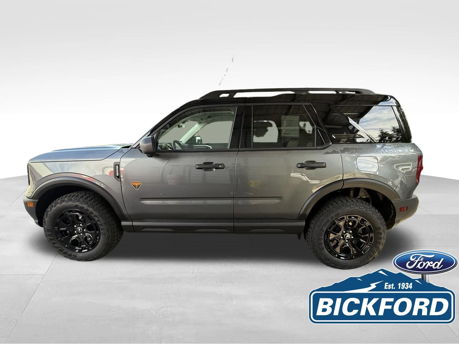 New 2026 Gray Ford Badlands image 9