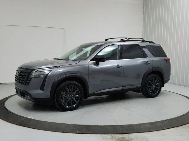 New 2026 Gray Nissan SL image 3