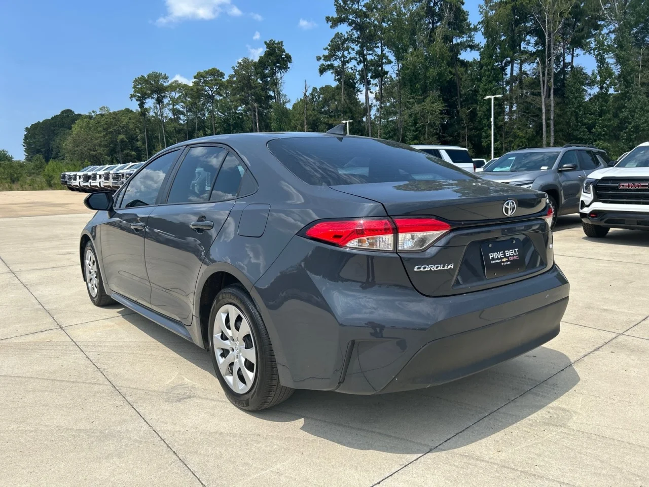 Used 2024 Underground Toyota LE image 4
