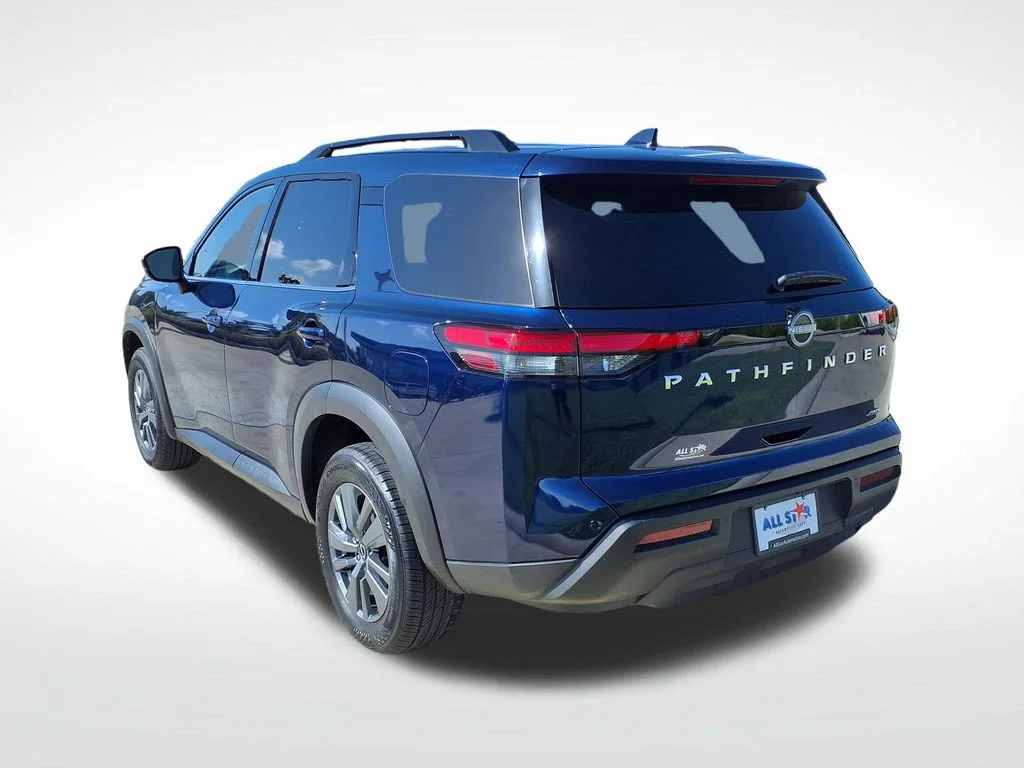 Used 2025 Blue Nissan SV image 6