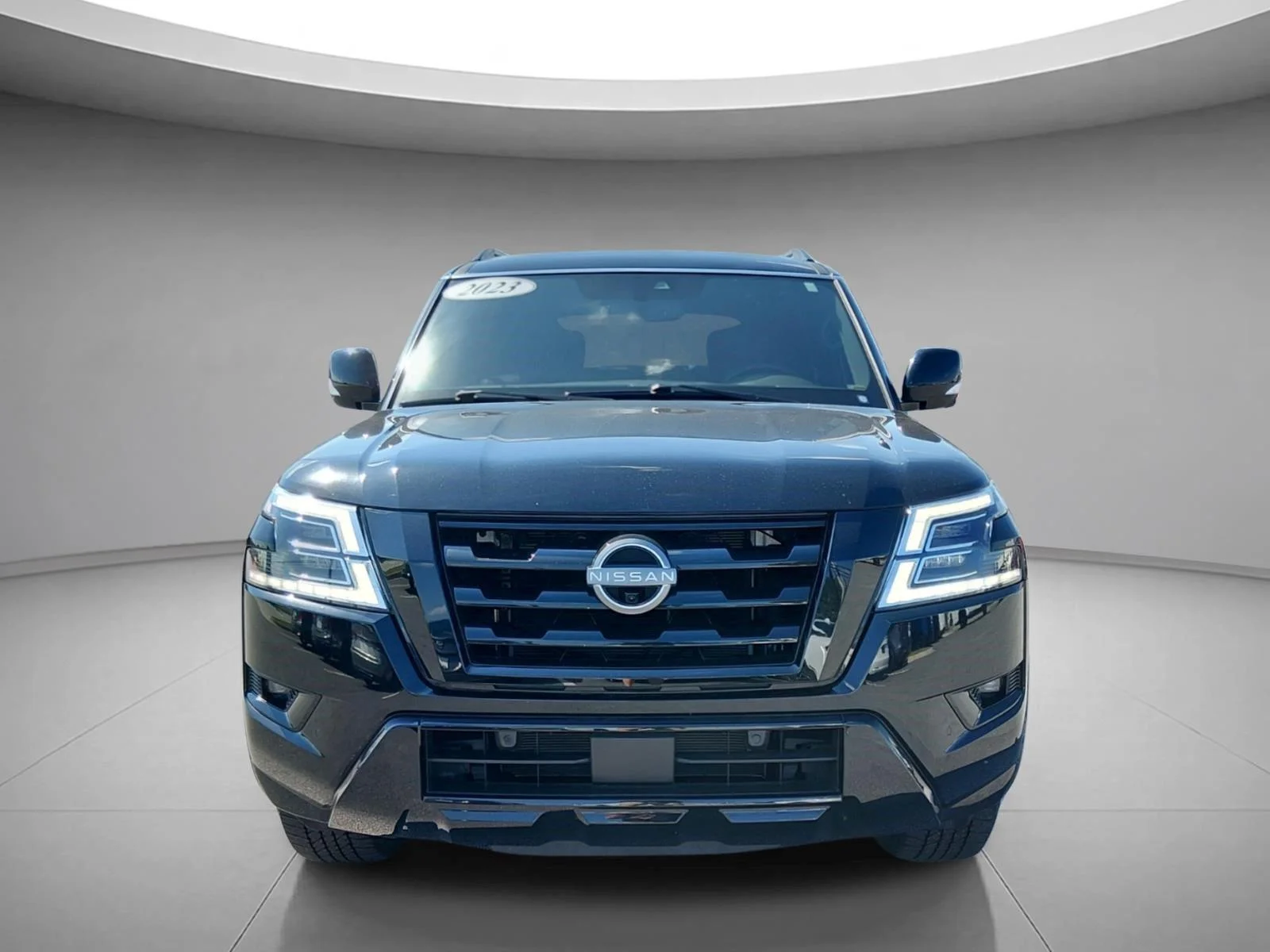Used 2023 Super Black Nissan SL image 8
