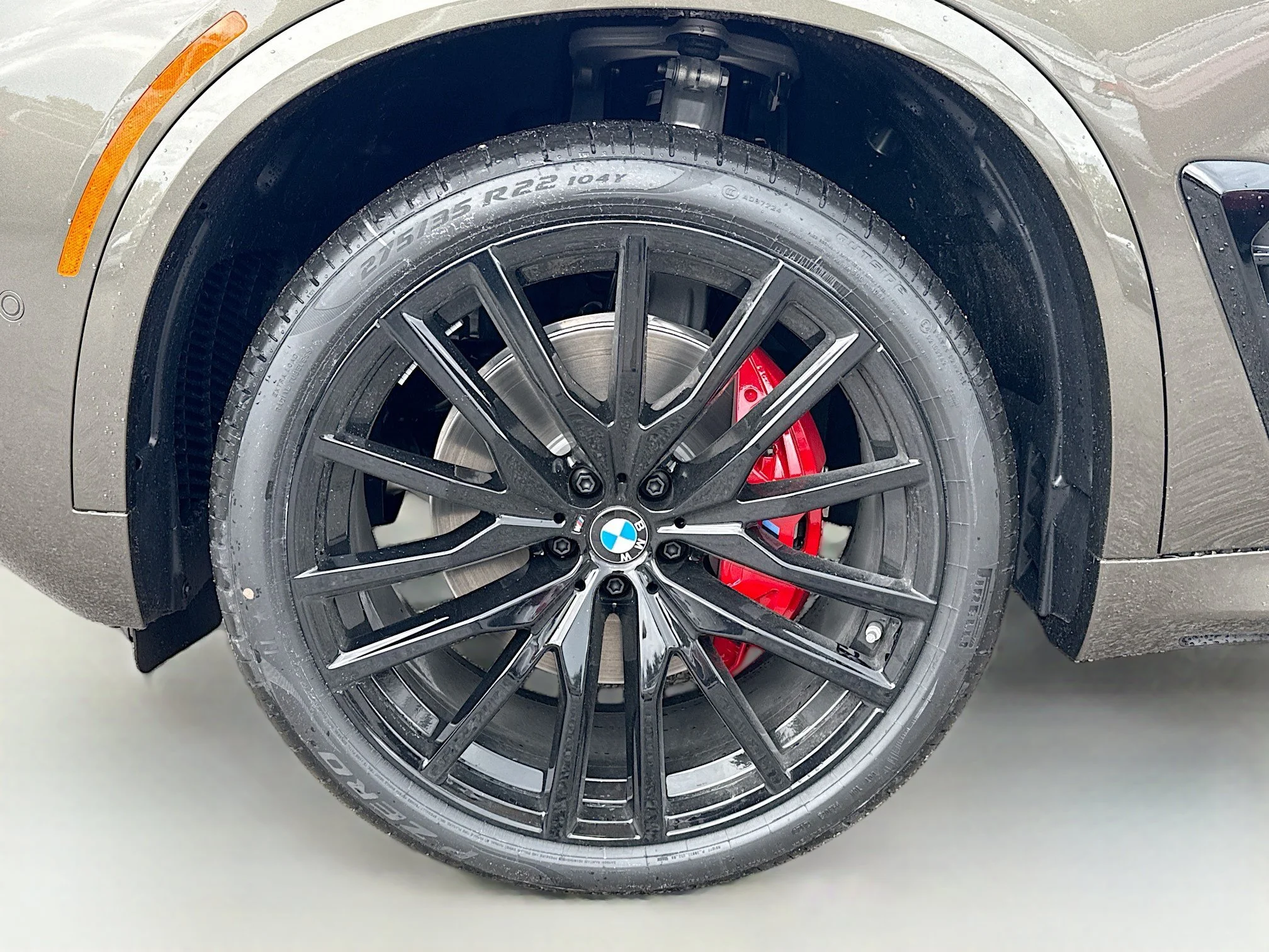 New 2026 Manhattan Green Metallic BMW xDrive40i image 43