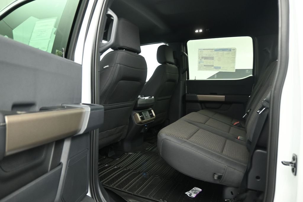 New 2026 Oxford White Ford STX image 15