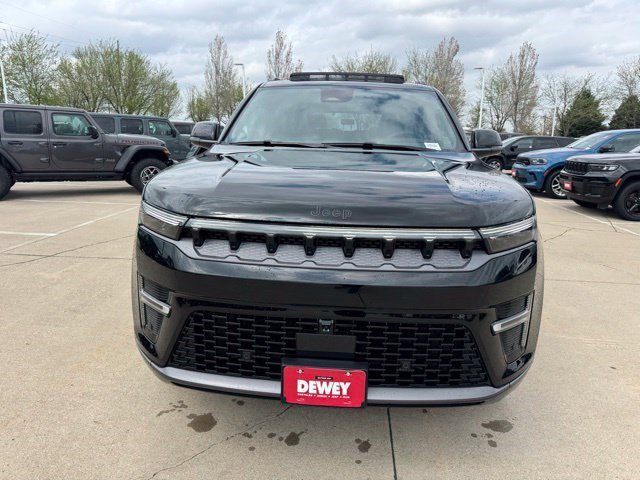 New 2026 High Gloss Black Exterior Paint Jeep Limited Reserve image 2