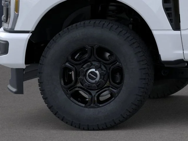 New 2026 Oxford White Ford XL image 19