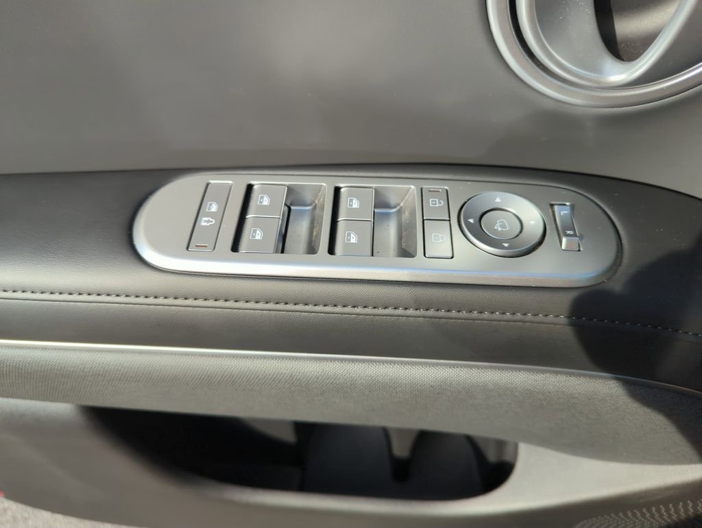 Used 2026 Black Hyundai Calligraphy image 18