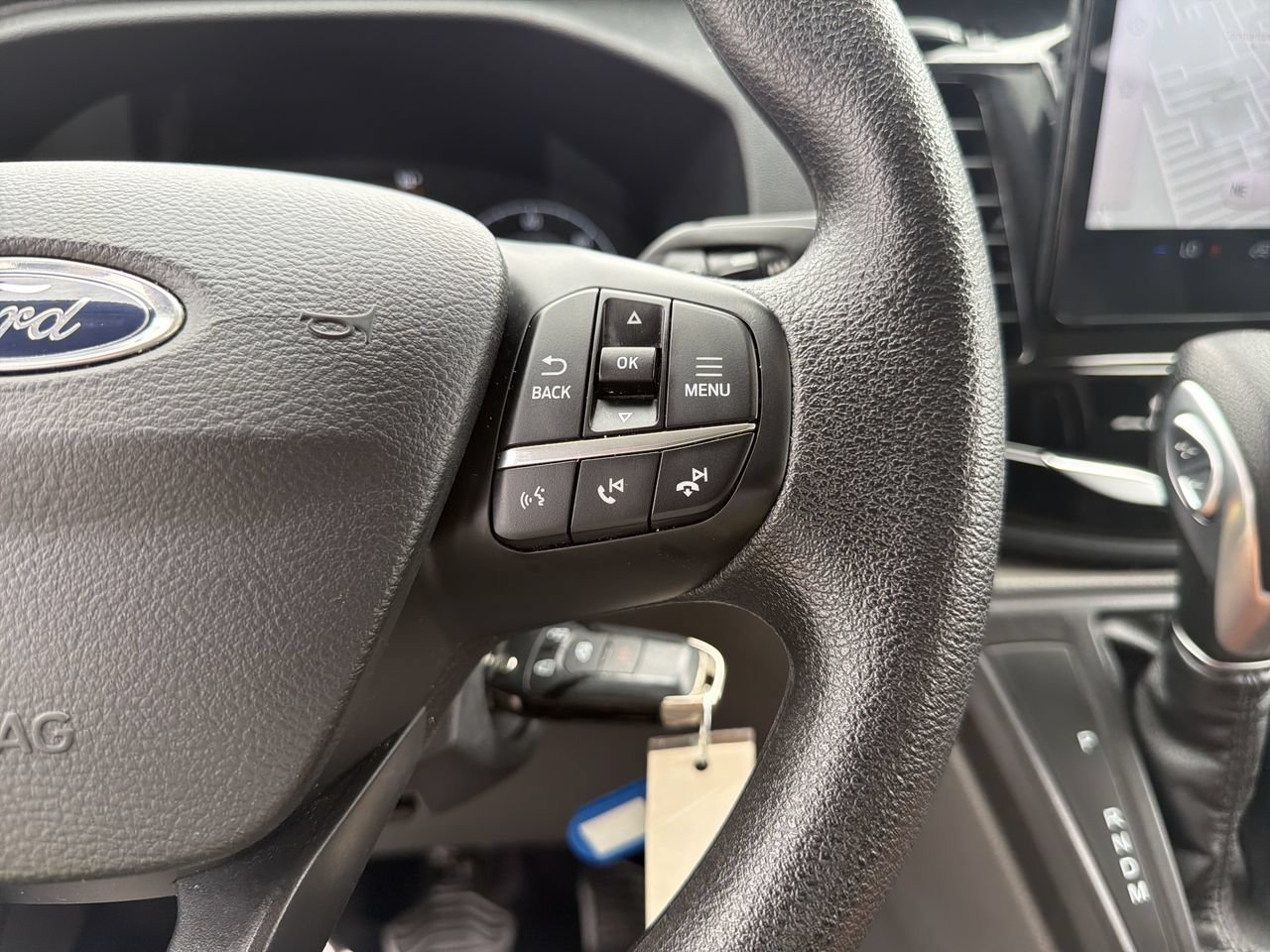 Used 2025 Oxford White Ford XLT image 28