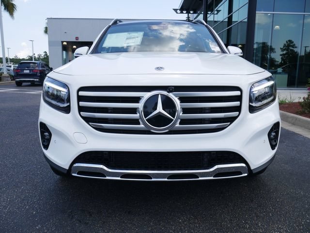 New 2026 Polar White Mercedes-Benz GLB 250 image 25