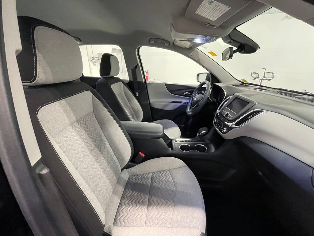 Used 2022 Mosaic Black Metallic Chevrolet LS image 25