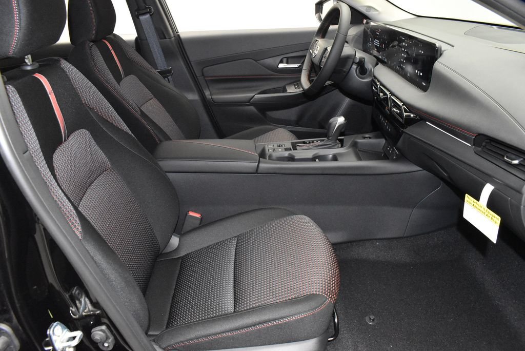 2026 Nissan Sentra SR - Photo 23