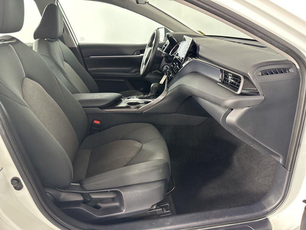 Used 2024 Ice Toyota LE image 24