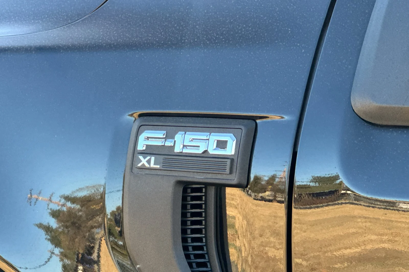 New 2026 Agate Black Metallic Ford XL image 27