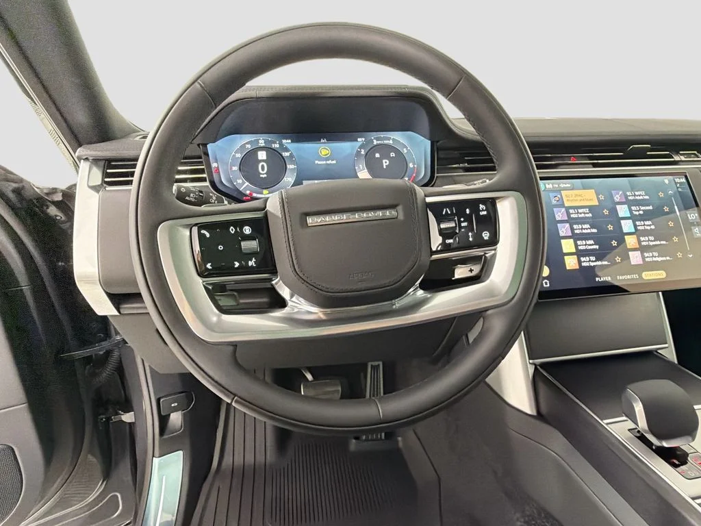 New 2026 Carpathian Grey Land Rover SE image 11