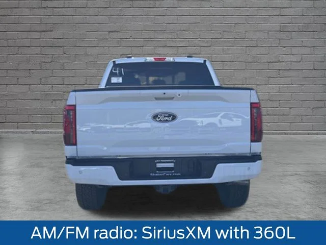 New 2026 Oxford White Ford XLT image 7