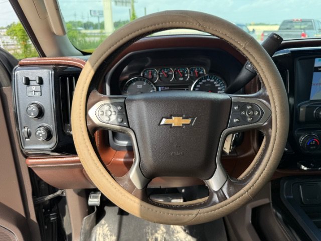 Used 2015 Black Chevrolet High Country image 21