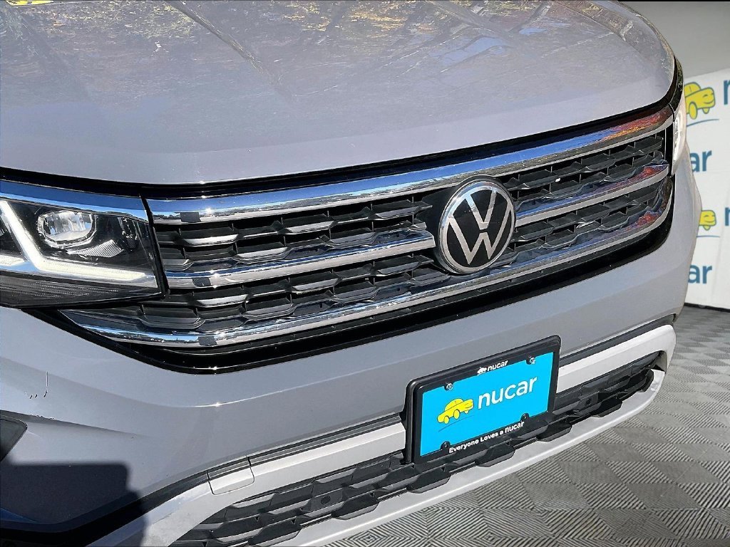 Used 2021 Gray Volkswagen 3.6L V6 SEL image 30