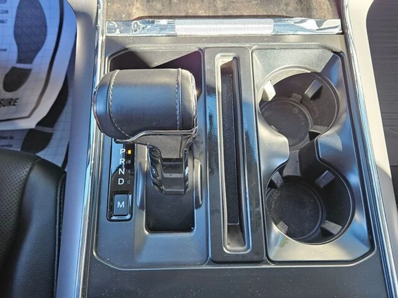 2023 Ford F-150 Lariat - Photo 17
