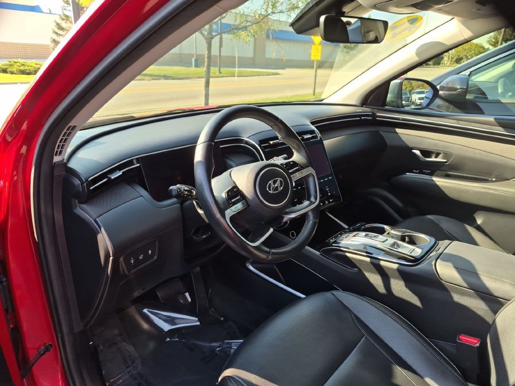Used 2022 Red Hyundai Limited image 10