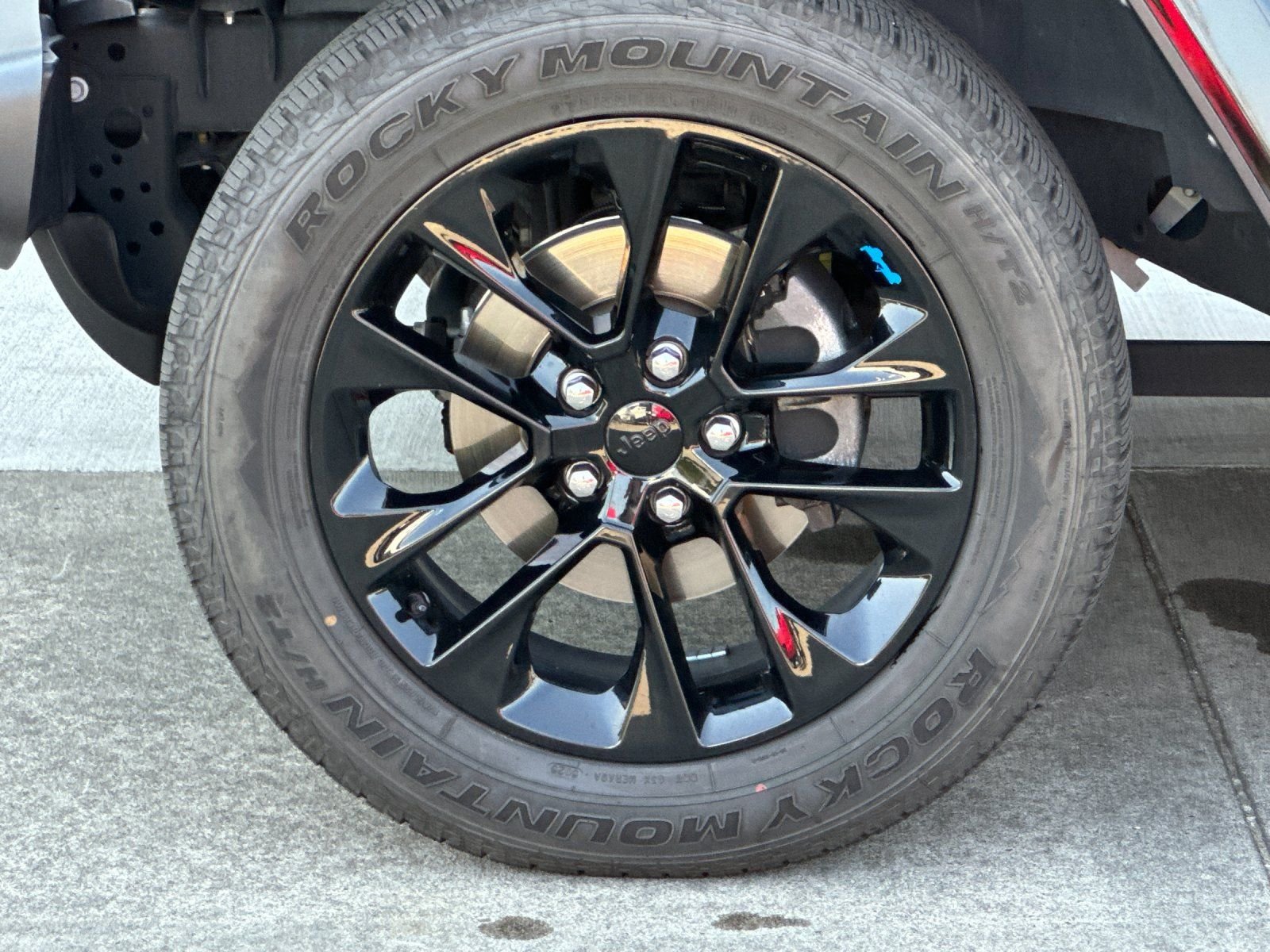 Used 2023 Black Clearcoat Jeep Sahara 4xe image 24