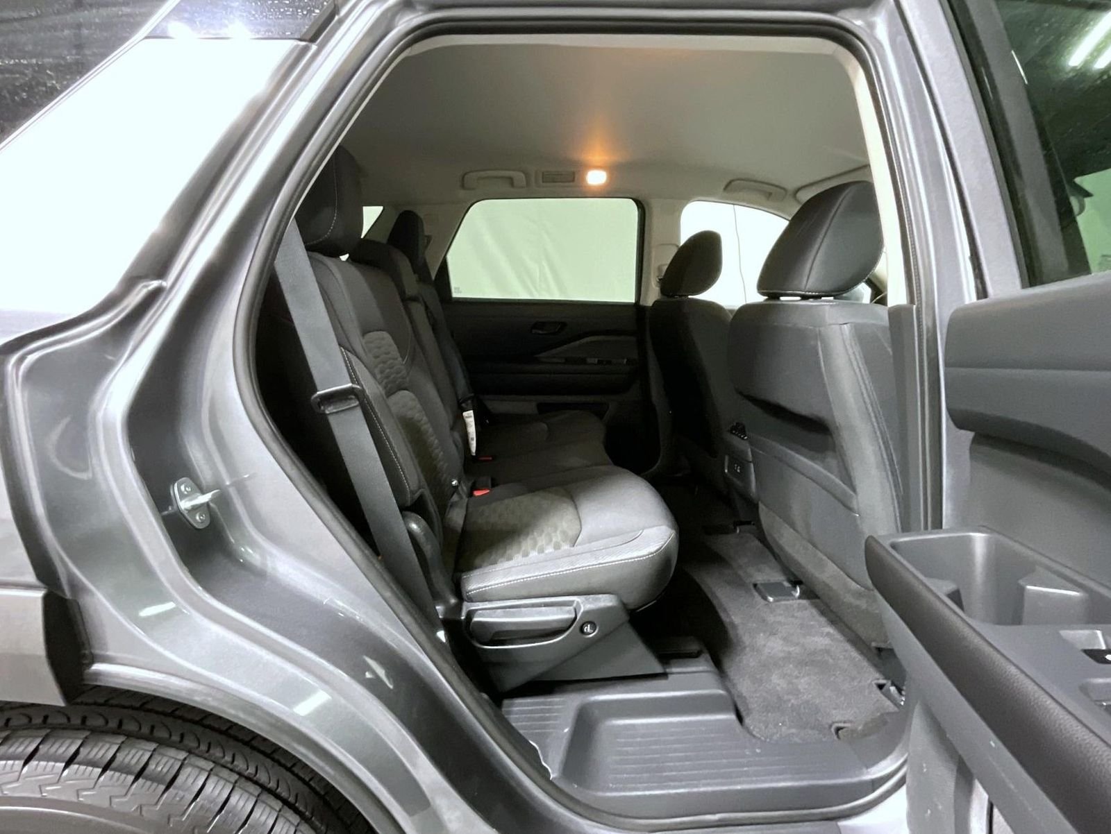 Used 2024 Gray Nissan SV image 19