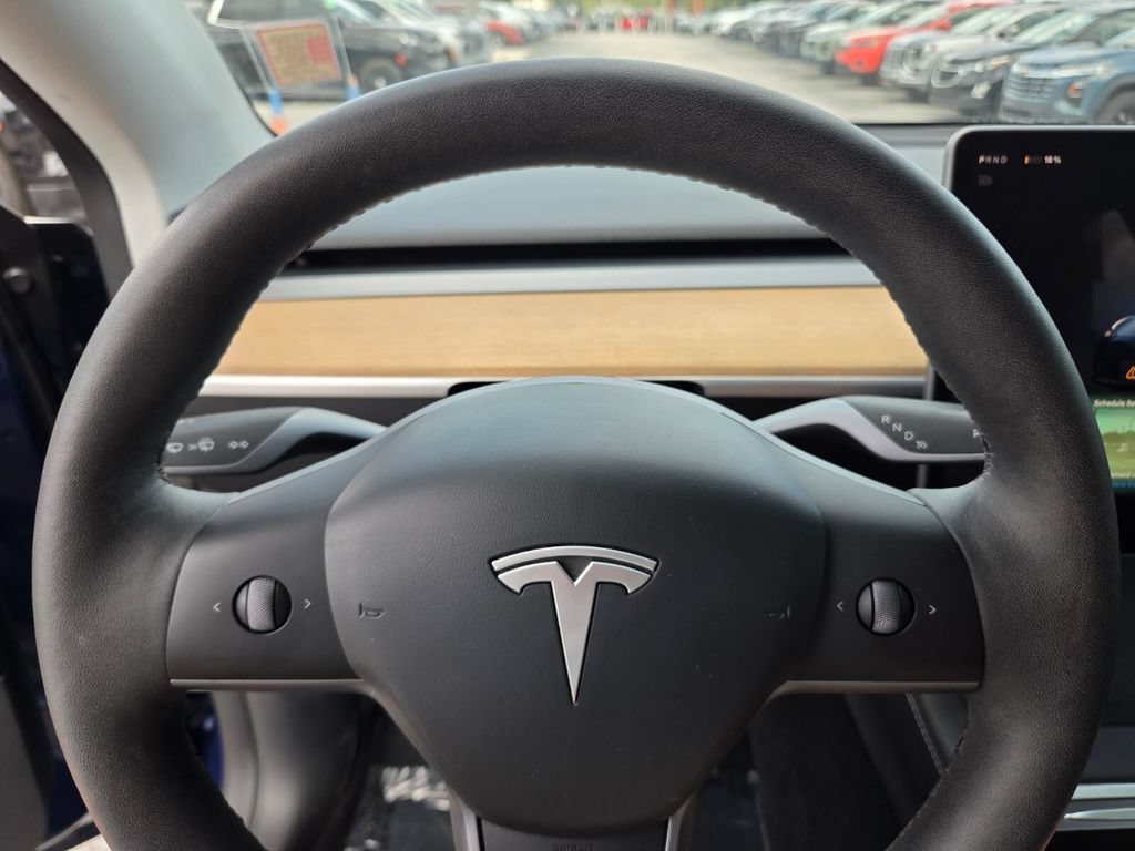 2024 Tesla Model Y Performance - Photo 28