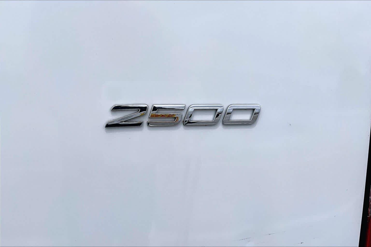 Used 2025 Arctic White Mercedes-Benz  image 10